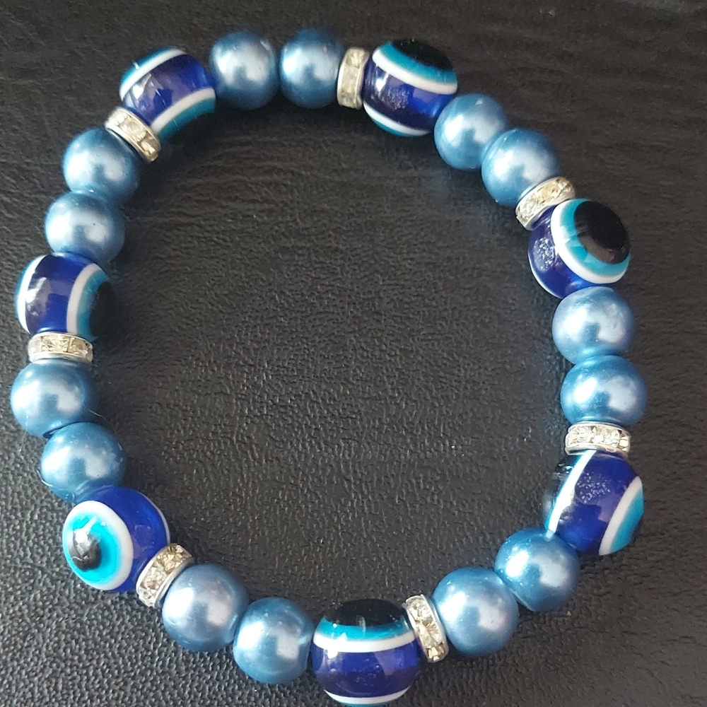 Blue Evil Eye Bracelet - Picture 4 of 8